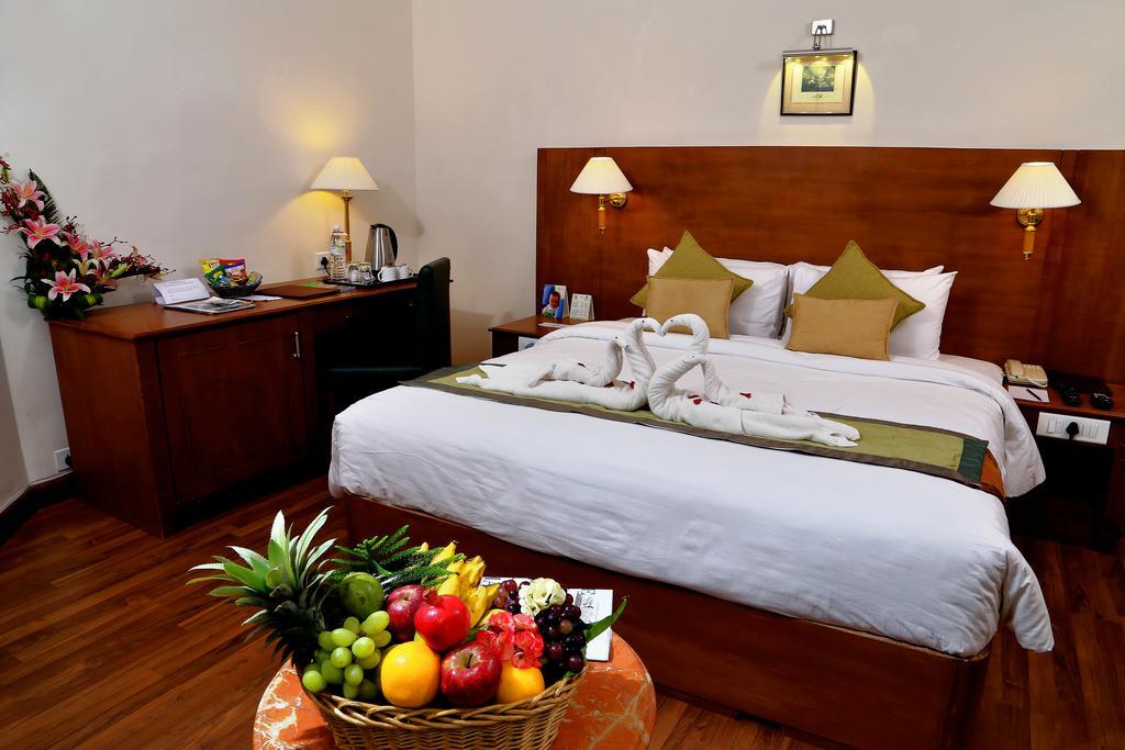 Gokulam Park Otel Kochi Oda fotoğraf