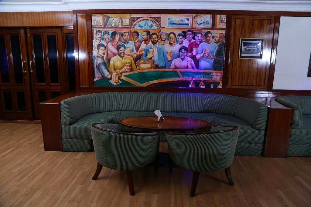 Gokulam Park Otel Kochi Dış mekan fotoğraf