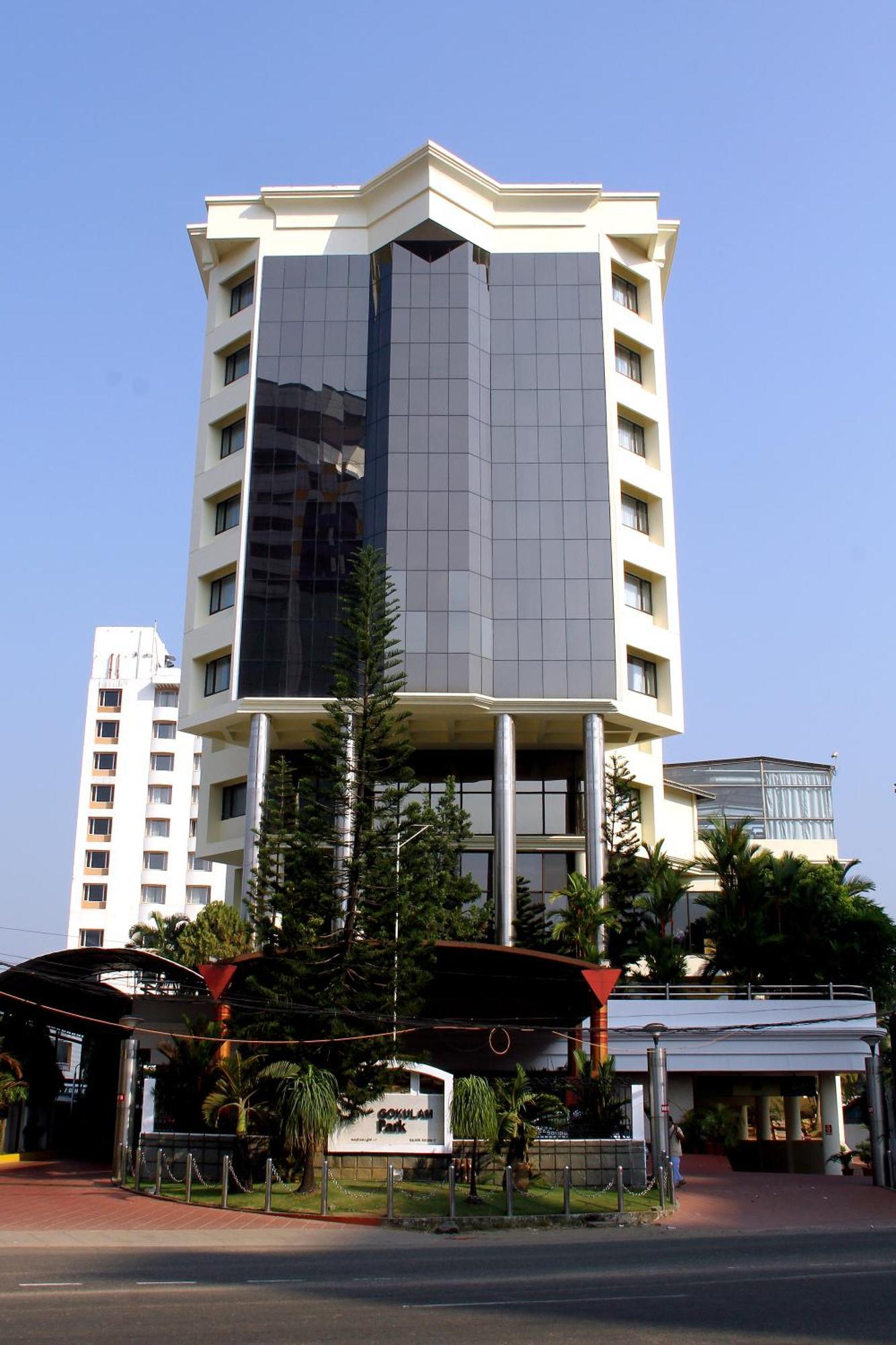 Gokulam Park Otel Kochi Dış mekan fotoğraf