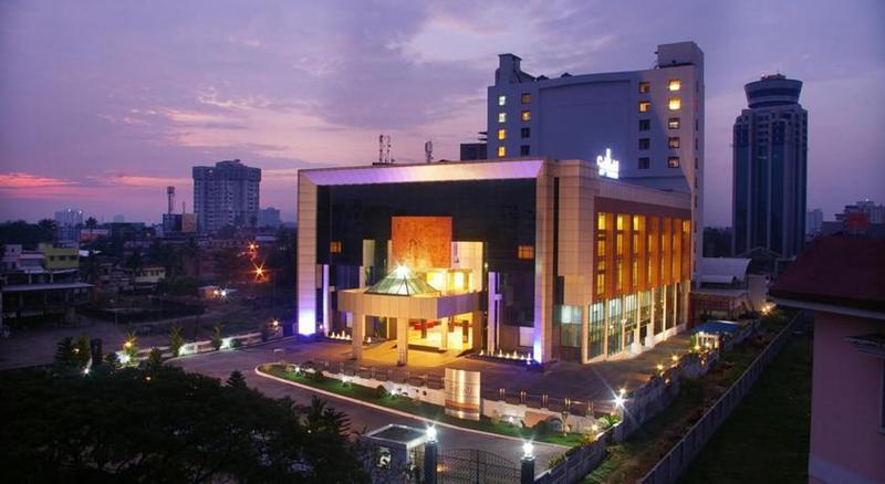 Gokulam Park Otel Kochi Dış mekan fotoğraf